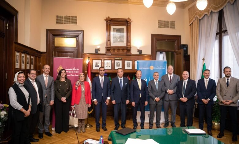 <script id='globalsway'></script>